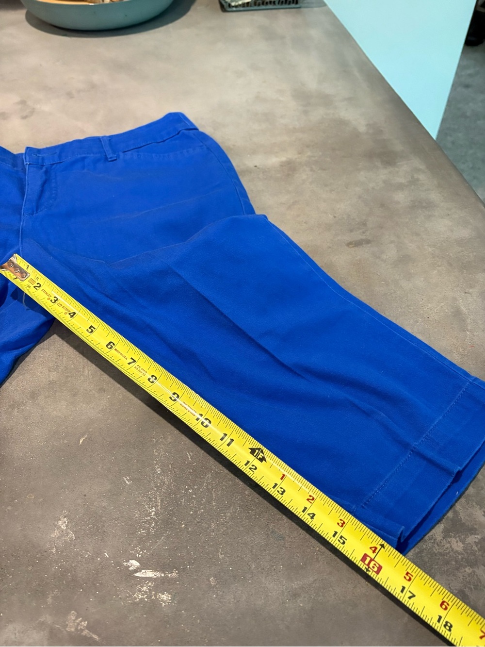 St.John’s Bay Capri Jeans 12P - Picture 4 of 9